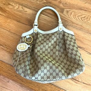Authentic GUCCI purse